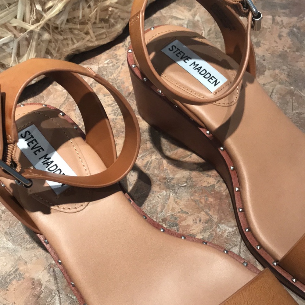 Steve Madden bling women’s sandal - Picture 2 of 10
